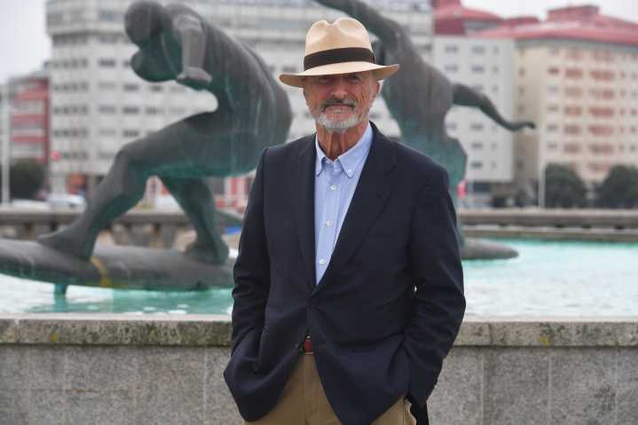 Arturo Pérez-Reverte: "No cansa Twitter, cansa España, el mundo"