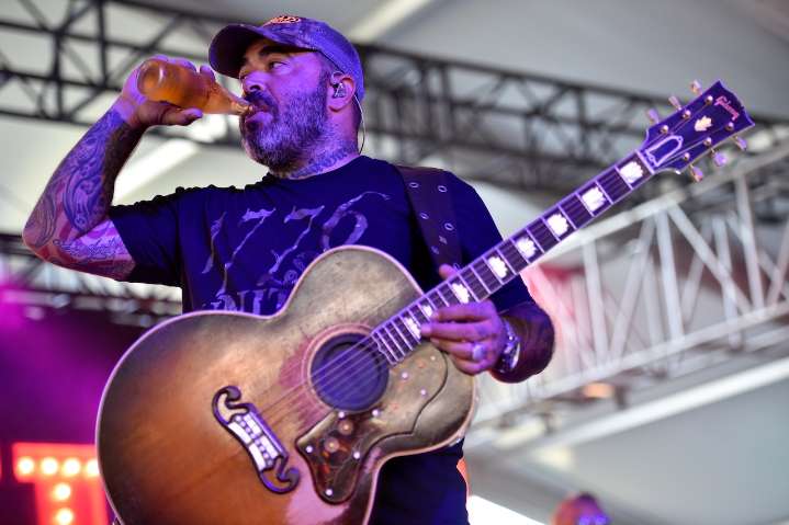 Aaron Lewis claims country radio won’t play his music. You won’t believe why