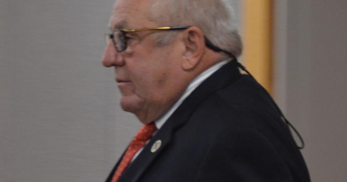 Prosecutors seek delay in start of Port Authority director's trial