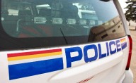 2 dead, 6 injured in stabbing attack in Manitoba First Nation