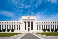 Fed recorta tasas de interés en 25 puntos básicos a entre 4.00