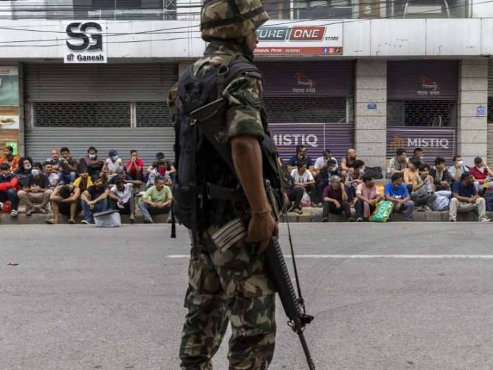 Al menos 30 muertos y más de mil heridos tras violencia en Nepal
