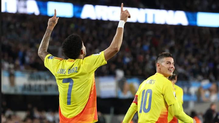 Luis Díaz va por el récord que no tiene ningún futbolista colombiano en la historia: le quedan dos partidos