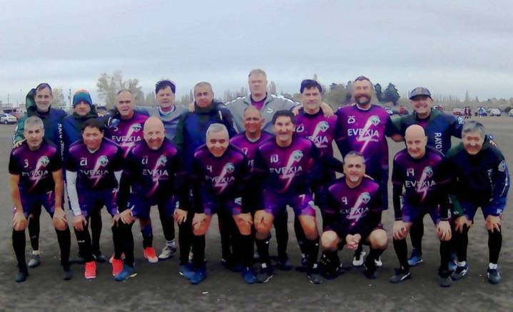 Sportivo 9 de Julio y Telefónicos punteros en la Senior B