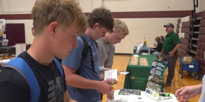Foxcroft Academy fills up gym for annual career fair