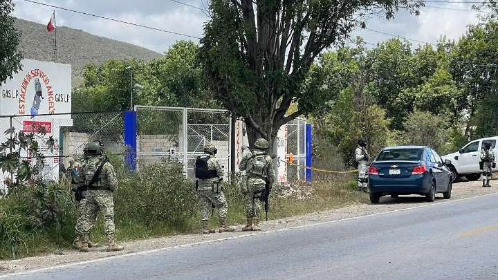 Clausuran estación de gas en la Tehuacán-Orizaba por venta de combustible ilegal