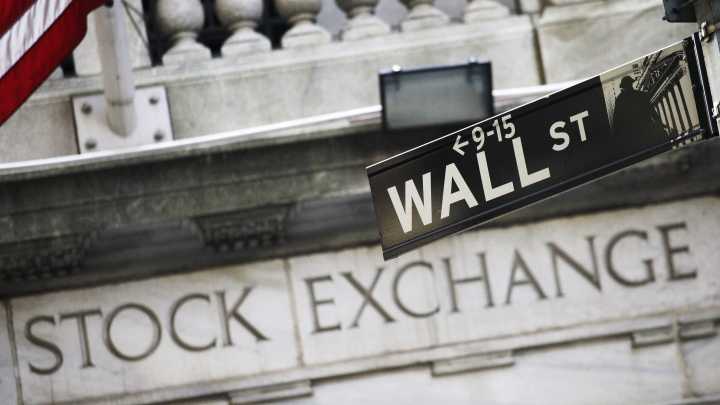 Wall Street rises toward more records on expectations for easier interest rates