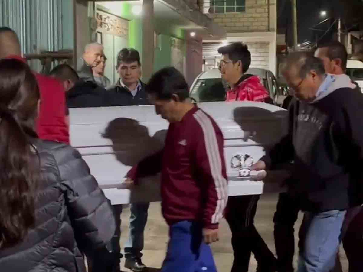 Sepultan a José Gabriel y Juan Carlos, víctimas fatales de la explosión en Zaragoza