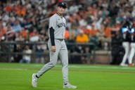 Yankees' Will Warren's solid start undone by 'embarrassing' error