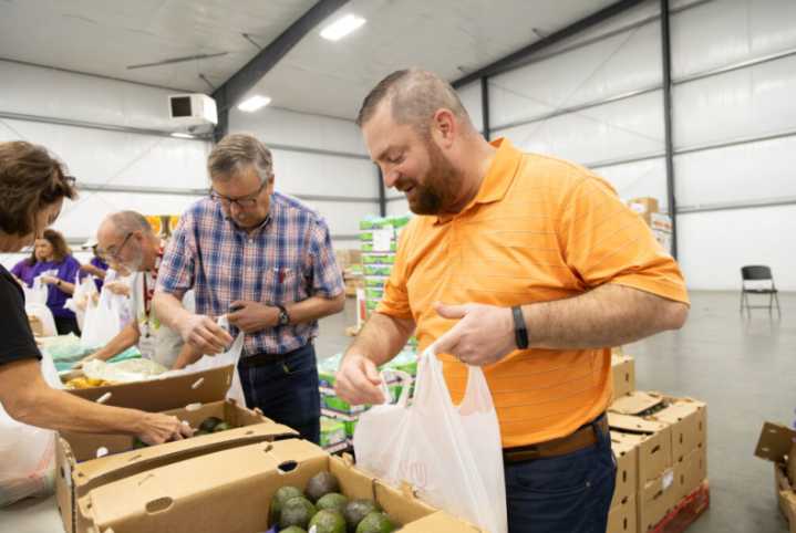 New Feeding America hub in Bowling Green to help address food insecurity in southern Kentucky