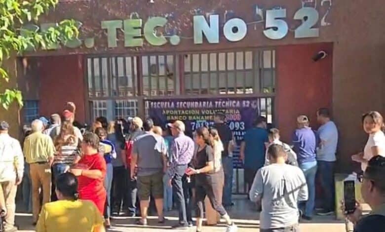 Piden imputar a alumna que atacó a mujer en secundaria de Delicias; padres exigen seguridad y transparencia