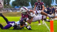 Lightning delay doesn't slow La Quinta in 36