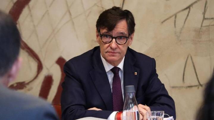 Illa se reunirá con Puigdemont este martes en Bélgica: "Ya toca. El motor, en democracia, es el diálogo"