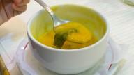 Un adolescente japonés intenta matar a su tío echándole veneno en la sopa: "No soportaba sus ronquidos"