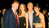 A falta de un documento oficial, las víctimas de Jeffrey Epstein están armando la lista de abusadores sexuales