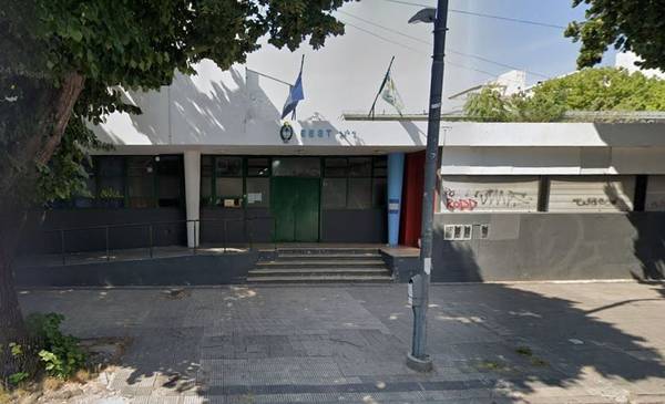 Insólito: lo corrió la policía porque no quería ser autoridad de mesa en La Plata