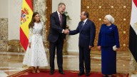 Felipe VI se reúne en El Cairo con el presidente Al Sisi para reforzar las relaciones entre España y Egipto