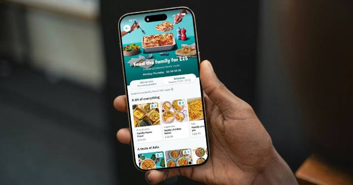 New Deliveroo 'family meal' offer to launch in 30 towns and cities across UK