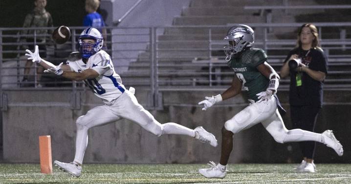 The Journal Star's high school football rankings for Week 5