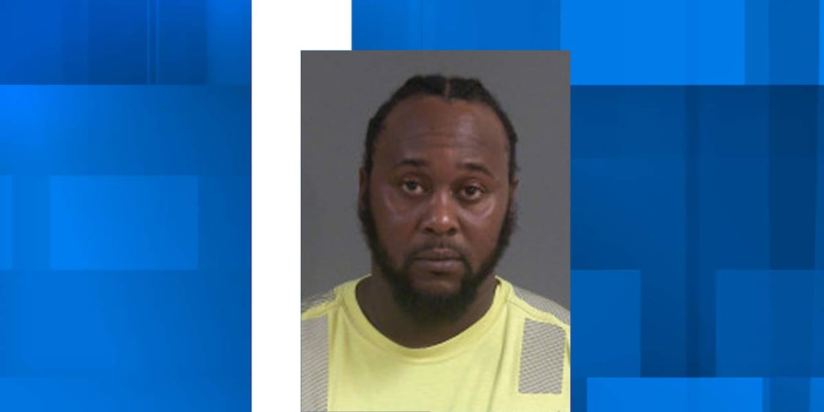 North Charleston man arrested for possession of handgun after conviction
