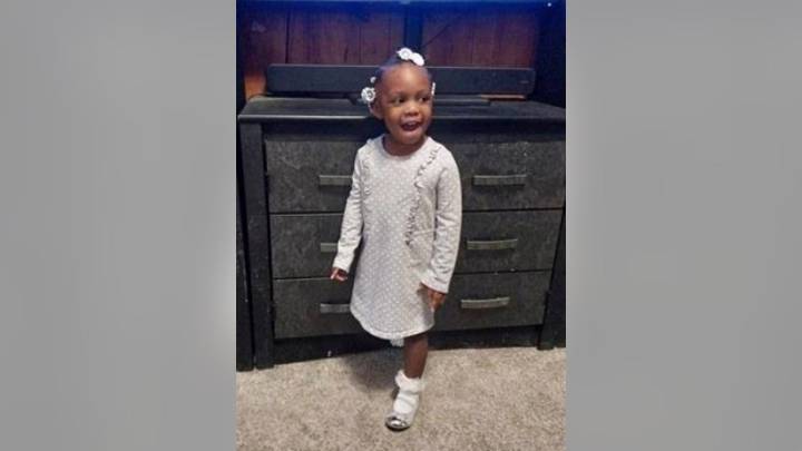 Amiirah Gholston: High-risk 3-year-old girl reported missing from Chicago