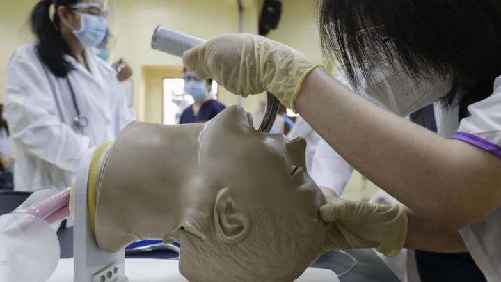 Study: Robotic device could make intubation faster in emergencies