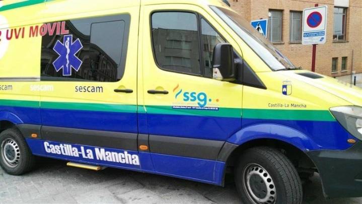 Cuatro personas afectadas en el incendio de una vivienda en Azuqueca de Henares