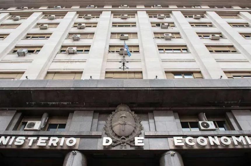 El plan monetario reacomoda tasas y dólar tras la derrota electoral bonaerense