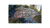 Masiva marcha en Buenos Aires y en distintos puntos de Argentina en defensa de la salud pediátrica y la educación superior