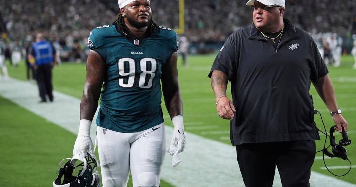 Will Philadelphia Eagles' Jalen Carter be disciplined after spitting incident? Nick Sirianni declines to say.