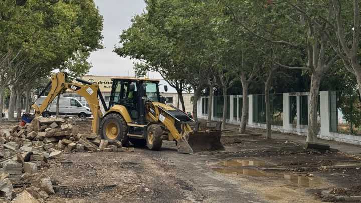 Huesca inicia las obras del nuevo parquin disuasorio en el paseo Ramón y Cajal