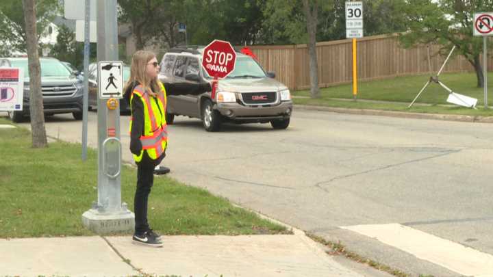 Families experience school morning drop-offs for first time since Edmonton removed photo radar