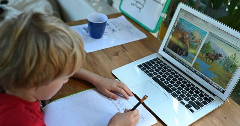 Support lacking for students learning outside classroom