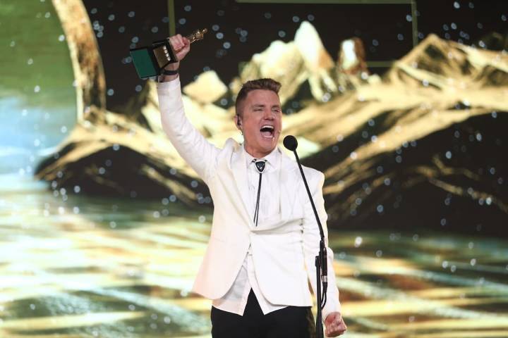 Las noticias, en 2 minutos. Lanzan descuentos para jubilados en compras en supermercados; Santiago del Moro ganó el Martín Fierro de Oro