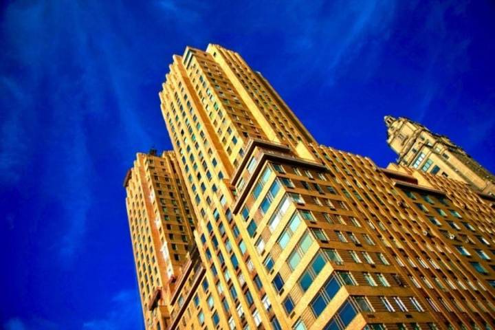 Best REITs to Buy in September 2025 • Benzinga