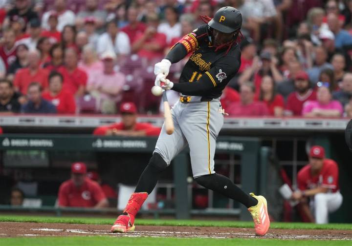 Pirates play spoiler and beat Reds; Hunter Barco earns win in MLB debut
