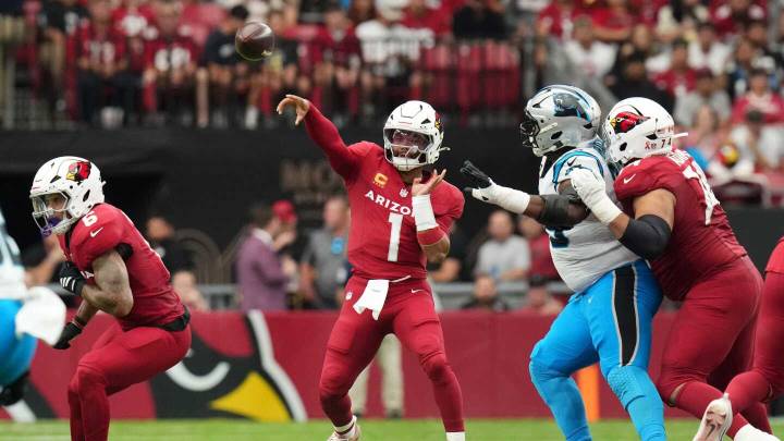Cardinals move to 2-0 with 27-22 win over Panthers