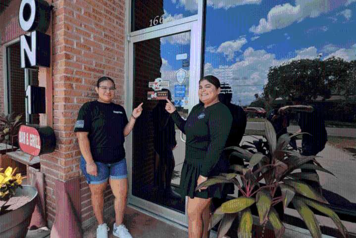 Station 1 keeps it clean, 2x ¡Que Rico! Top Performer
