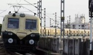 Strict action against passengers carrying flammables in train, SR warns