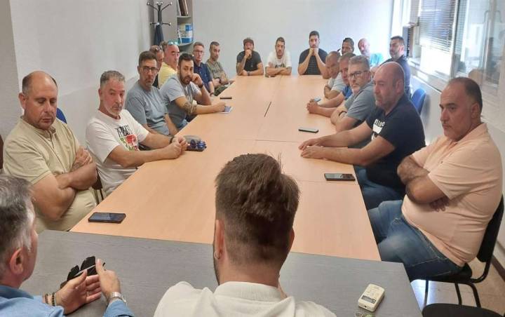 Puertollano | Amenazan con huelga en Repsol si no resuelven el conflicto de Eserman y del convenio del metal