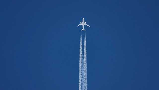 Do offsets for air travel pollution work?