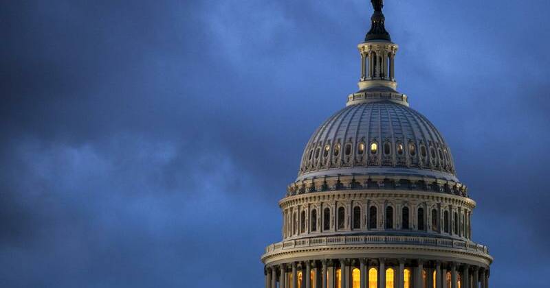 Democrats seek Trump meeting to avert US govt shutdown