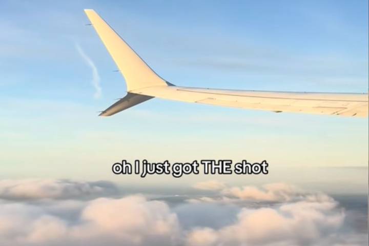 Woman Flying Over NYC Can't Believe What She Captures From Plane Window