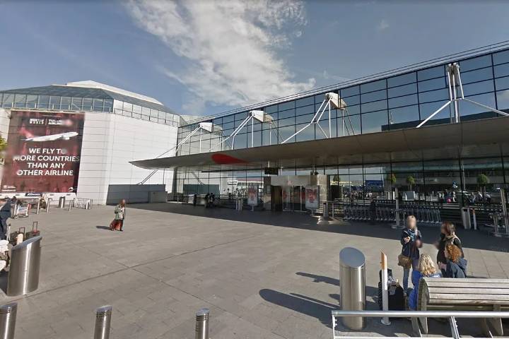 Un ciberataque provoca retrasos y cancelaciones en varios aeropuertos europeos, incluidos Heathrow, Bruselas y Berlín