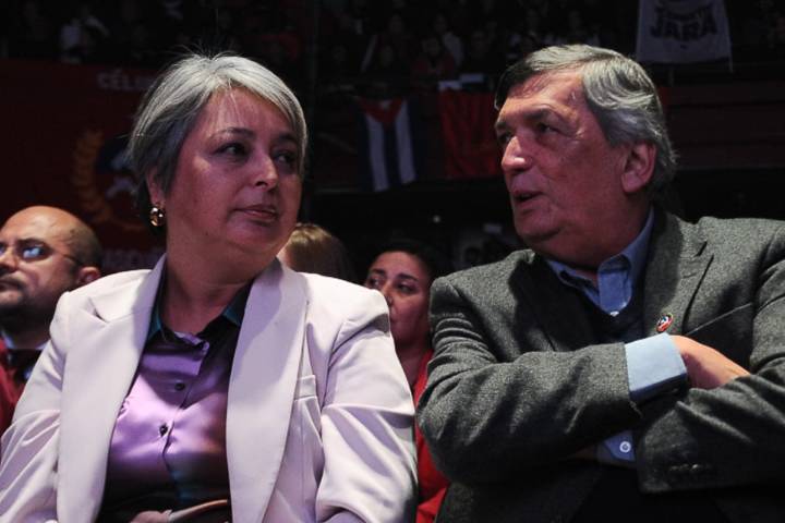 Jeannette Jara tensiona su relación con el PC y acusa falta de fraternidad en plena campaña