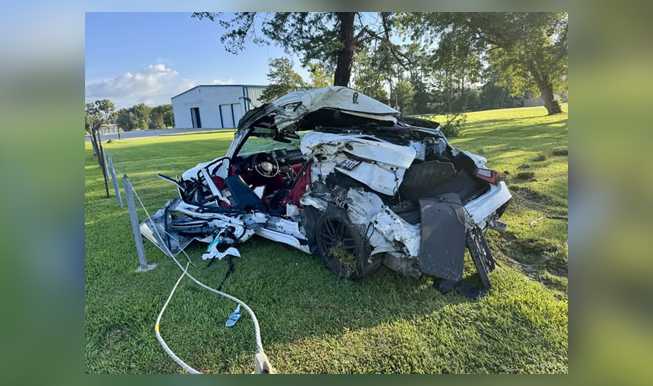 Livingston PD responds to multi-vehicle accident, 1 seriously injured