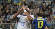 Mbappé anota en la victoria de Francia 2-0 sobre Ucrania en la clasificación para la Copa del Mundo