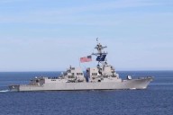 Denuncia Venezuela asalto a barco pesquero por destructor de la armada de EU