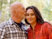 Cómo se comunican Bruce Willis y Emma Heming: su esposa reveló detalles del nuevo lenguaje