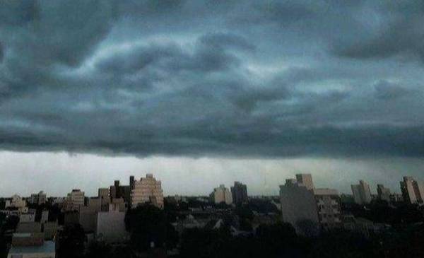 "Giro drástico" del clima: se esperan tormentas fuertes y altas temperaturas en La Plata
